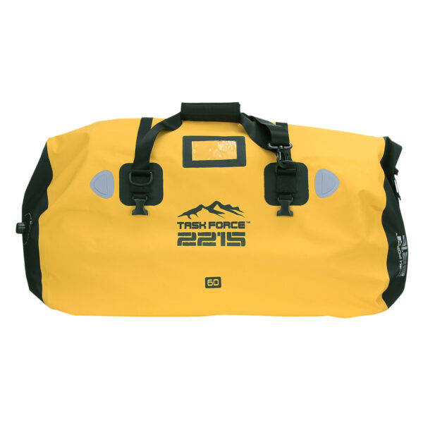 359342 TF 2215 Bear Creek Drybag 100L <big>De TF-2215 Bear Creek tas Geel is een stevige waterdichte dry bag speciaal ontworpen voor uitdagende outdoor activiteiten waarbij water een rol speelt. Deze tas biedt veel opbergruimte en is ideaal voor meenemen van outdoor uitrusting. Ook goed te gebruiken als weekendtas of tijdens expedities waarbij natte omstandigheden te pas komen.</big> Ook is deze tas makkelijk te bevestigen op bijv. andere tassen of op een motor dankzij de diverse bijgeleverde bevestigingsriemen. O.a. voorzien van een ventilatiesysteem om lucht uit de tas te laten lopen. De inhoud van de tas blijft droog dankzij het waterdichte pvc-materiaal met gesealde naden en het functionele sluitsysteem. <strong>Eigenschappen:</strong> <ul> <li><big>Incl. 4 bevestigingsriemen met kwalitatieve ITW buckles en D-rings</big></li> <li><big>Verstevigd handvat</big></li> <li><big>Inclusief gepolsterde schouderdraagband</big></li> <li><big>Voorzien van ventilatiesysteem om lucht uit de tas te laten lopen</big></li> <li><big>Functioneel sluitsysteem om de tas waterdicht te maken</big></li> <li><big>Transparant identificatie vakje (ID/Skipas etc.)</big></li> </ul> <big><strong>Afmetingen: </strong>82 x 32 x 40cm (Closed bag) <strong>Inhoud:</strong> 100 liter</big> <strong>Waterdichtheid:</strong> Bestand tegen spatwater en kortstondig onderdompelen. Geschikt voor outdoor activiteiten als Motorrijden, Kajakken, Raften, Varen, Wandelen, Kamperen, Vissen, Wintersport, Kanoën etc. <strong>Sluitsysteem:</strong> Om een goede waterdichtheid te verzekeren: Sluit de opening van de tas en rol deze 2 tot 3 keer om, bevestig hierna de buckle sluiting. <strong><em>Let op! Het is niet de bedoeling dat de tas met opzet onderwater wordt gehouden. Niet geschikt om mee te duiken etc.</em></strong> <table class="table table-striped"> <tbody> <tr> <td>Materiaal</td> <td>100% PVC</td> </tr> </tbody> </table> https://youtu.be/S2xPhELOmUs