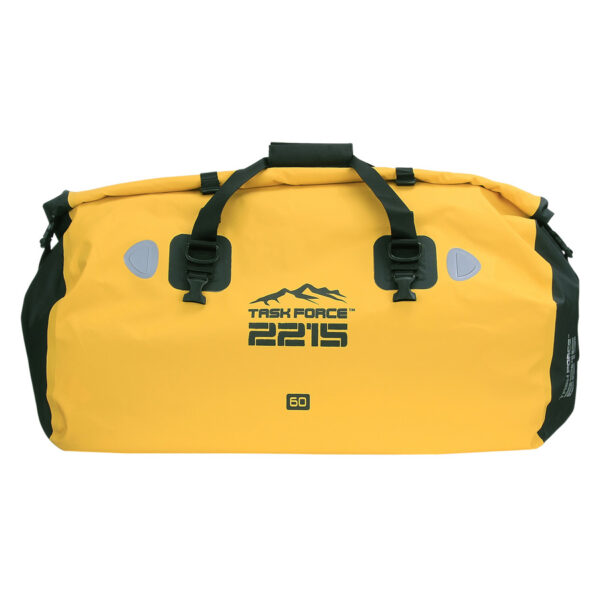 359342 TF 2215 Bear Creek Drybag 100L7 <big>De TF-2215 Bear Creek tas Geel is een stevige waterdichte dry bag speciaal ontworpen voor uitdagende outdoor activiteiten waarbij water een rol speelt. Deze tas biedt veel opbergruimte en is ideaal voor meenemen van outdoor uitrusting. Ook goed te gebruiken als weekendtas of tijdens expedities waarbij natte omstandigheden te pas komen.</big> Ook is deze tas makkelijk te bevestigen op bijv. andere tassen of op een motor dankzij de diverse bijgeleverde bevestigingsriemen. O.a. voorzien van een ventilatiesysteem om lucht uit de tas te laten lopen. De inhoud van de tas blijft droog dankzij het waterdichte pvc-materiaal met gesealde naden en het functionele sluitsysteem. <strong>Eigenschappen:</strong> <ul> <li><big>Incl. 4 bevestigingsriemen met kwalitatieve ITW buckles en D-rings</big></li> <li><big>Verstevigd handvat</big></li> <li><big>Inclusief gepolsterde schouderdraagband</big></li> <li><big>Voorzien van ventilatiesysteem om lucht uit de tas te laten lopen</big></li> <li><big>Functioneel sluitsysteem om de tas waterdicht te maken</big></li> <li><big>Transparant identificatie vakje (ID/Skipas etc.)</big></li> </ul> <big><strong>Afmetingen: </strong>82 x 32 x 40cm (Closed bag) <strong>Inhoud:</strong> 100 liter</big> <strong>Waterdichtheid:</strong> Bestand tegen spatwater en kortstondig onderdompelen. Geschikt voor outdoor activiteiten als Motorrijden, Kajakken, Raften, Varen, Wandelen, Kamperen, Vissen, Wintersport, Kanoën etc. <strong>Sluitsysteem:</strong> Om een goede waterdichtheid te verzekeren: Sluit de opening van de tas en rol deze 2 tot 3 keer om, bevestig hierna de buckle sluiting. <strong><em>Let op! Het is niet de bedoeling dat de tas met opzet onderwater wordt gehouden. Niet geschikt om mee te duiken etc.</em></strong> <table class="table table-striped"> <tbody> <tr> <td>Materiaal</td> <td>100% PVC</td> </tr> </tbody> </table> https://youtu.be/S2xPhELOmUs