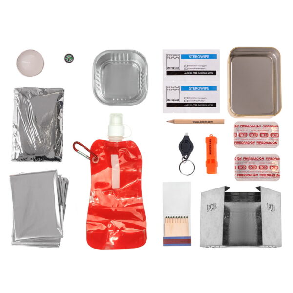 469463 BCB Winter emergency kit CK0451 <ul> <li><strong>Afmetingen:</strong> Compact en gemakkelijk mee te nemen in rugzakken of tassen.</li> <li><strong>Gewicht:</strong> 386 g</li> </ul> <h3>Waarom kiezen voor de BCB Winter Emergency Kit?</h3> <ul> <li><strong>Essentiële tools voor de winter:</strong> Bevat alles wat je nodig hebt om warm, droog en veilig te blijven in koude omstandigheden.</li> <li><strong>Compact en lichtgewicht:</strong> Perfect om mee te nemen tijdens hikes, reizen of autoritten in de winter.</li> <li><strong>Veelzijdig gebruik:</strong> Geschikt voor noodsituaties, survivaltrainingen en outdooractiviteiten.</li> <li><strong>Betrouwbare kwaliteit:</strong> Ontworpen door BCB, een merk met jarenlange expertise in survivaluitrusting.</li> </ul> Bereid je voor op onverwachte winterse omstandigheden met de <strong>BCB Winter Emergency Kit CK045</strong> en blijf veilig en comfortabel!
