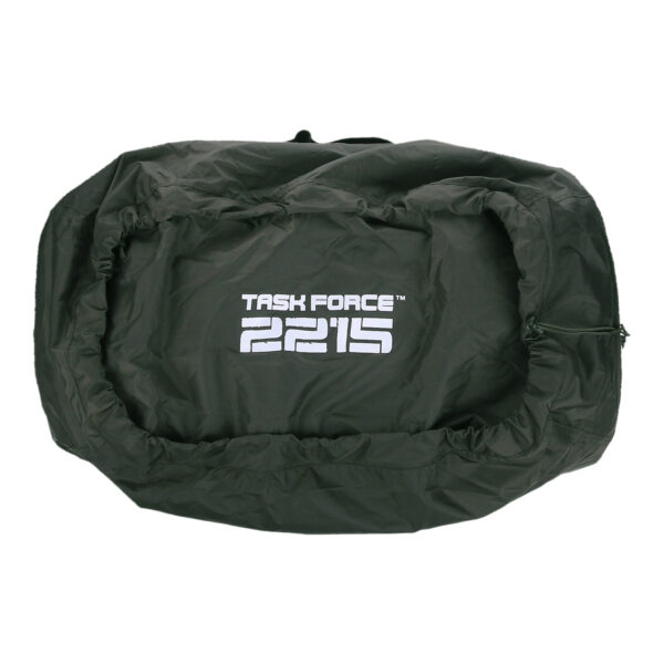 359590 TF 2215 Rugzak transporthoes1 <big>Deze waterafstotende rugzakhoes Ranger Green beschermt je backpack of plunjezak in het baggageruim, tijdens transport en bij regenachtige outdooractiviteiten. Stop je rugzak of plunjezak in de hoes en sluit deze af met de rits en het koord, zo blijft je baggage schoon en onbeschadigd. Tevens kun je de rits beveiligen met een hangslot, handig voor op het vliegveld.</big> <big><strong>Kenmerken:</strong></big> <ul> <li><big>Sterk handvat</big></li> <li><big>YKK rits met openingen voor hangslot</big></li> <li><big>Verstelbaar koord om de flightbag  in volume aan te passen</big></li> <li><big>Lichtgewicht ontwerp</big></li> </ul> <big><strong>​Afmeting: </strong>L: 75 cm x B: 35 cm x D: 30 cm <strong>Capaciteit: </strong>65L</big> <table class="table table-striped"> <tbody> <tr> <td>Materiaal</td> <td>100% PU-gecoat nylon</td> </tr> </tbody> </table>