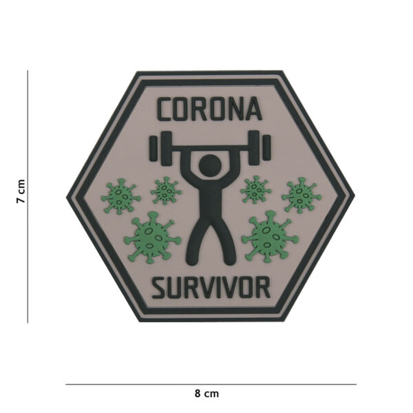 444130 7457 Embleem 3D PVC Corona Survivor 6101 Embleem Tongue PVC met klittenband aan de achterzijde.