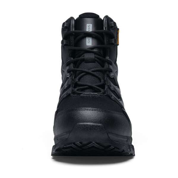 231301 SFC Carrig Mid Boots5 Goede schoenen zijn essentieel voor lange diensturen en tactische activiteiten, zoals hikes, trektochten, militaire operaties, politiewerk en beveiligingswerk. De Carrig Mid is een multifunctionele tactical/outdoor schoen die geschikt is voor meerdere werkvelden en biedt veel comfort dankzij de EVA-middenzool die perfecte demping biedt. De Carrig Mid heeft een unieke antislip zool waar SFC bekend om staat, met een groot oppervlak dat zorgt voor een betere slipweerstand op verschillende ondergronden. De gepatenteerde EVA tussenzool biedt een unieke demping bij het lopen en staan, en maakt de schoenen geschikt voor langdurig gebruik. Belangrijke kenmerken van de Carrig Mid zijn de uitneembare dempende binnenzool, de metaalvrije constructie, de warmte- en koude-isolatie, de Spillguard-technologie die de schoen beschermt tegen chemicaliën en vloeistoffen, en de SFC anti-slip zool met TripGuard-technologie die optimale grip biedt op snel wisselende ondergronden. De duurzame combinatie van mesh en leder maakt de schoen waterdicht. De Carrig Mid is CE-gecertificeerd volgens EN ISO 20347:2012 standaarden en is daarmee een ideale uniformschoen voor verschillende werkvelden. Raadpleeg de spec/tech sheet voor meer informatie. <a title="Maattabel" href="https://dump.dev.newagents.nl/wp-content/uploads/2023/01/231301-SFC-Carrig-Mid-Boots22.pdf" target="_blank" rel="noopener noreferrer"><button><span style="color: #ef471f; font-size: medium;"><strong>Spec/Tech sheet</strong></span></button></a>
