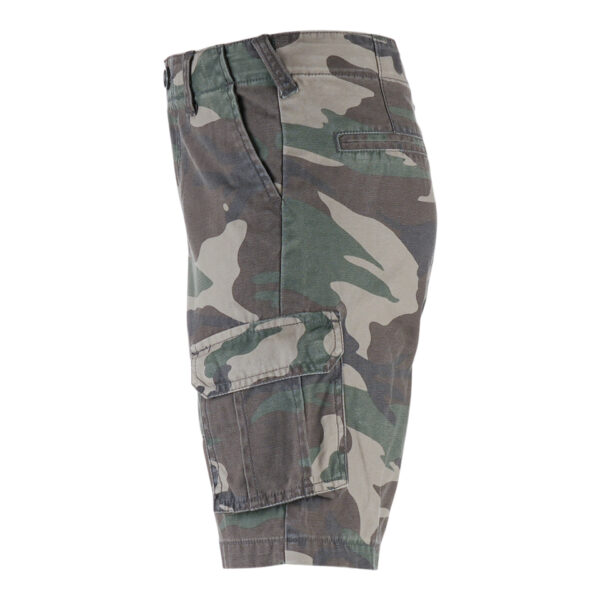 112220 Kinder Cargo korte broek Stonewashed2 <big>Klassieke cargo korte broek in woodland style. De cargo shorts zijn gemaakt van duurzaam katoen en bieden langdurig comfort. De stoere stonewashed look en handige features maken deze shorts tot een perfecte korte broek voor casual/alledaags gebruik voor de kids.</big> <strong>Kenmerken:</strong> <ul> <li><big>Twee steekzakken</big></li> <li><big>Twee cargozakken met drukknopen</big></li> <li><big>Één cargo kontzak met drukknoop</big></li> </ul>