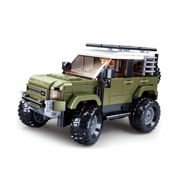 413342 Sluban English SUV Attacker M38 B1015 16127 Sluban English SUV Attacker M38-B1015 #16127 - Leger Bouwset Ga op missie met de Sluban English SUV Attacker M38-B1015 #16127. Sluban staat bekend om haar leger gerelateerde bouwsets van hoge kwaliteit en deze SUV is een uitstekend voorbeeld. Laat je fantasie de vrije loop en beleef spannende militaire avonturen met deze indrukwekkende bouwset. De set wordt geleverd met 1 gedetailleerde minifiguur, die als chauffeur of militaire operator kan dienen tijdens je missies. Met 328 blokjes kunnen kinderen een stoere English SUV creëren met oog voor elk detail. Sluban blinkt uit in compatibiliteit met andere grote bouwsteenmerken, waardoor je deze set moeiteloos kunt combineren met je andere bouwstenen. De doosafmeting van de Sluban English SUV Attacker M38-B1015 #16127 is 38 x 23,7 x 6,7 cm, waardoor deze set een indrukwekkend eindresultaat oplevert. De moeilijkheidsgraad is gemiddeld, waardoor het een uitdagende maar plezierige bouwervaring is voor kinderen van 8-12 jaar. Bestel nu en geef het perfecte cadeau voor bouw- en legerliefhebbers. Laat je bouwvaardigheden zien met de Sluban English SUV Attacker M38-B1015 #16127 - Leger Bouwset! <strong>Inhoud set:</strong> Aantal minifiguren: 1 Aantal blokjes: 328 Doosafmeting (BxHxD): 38 x 23,7 x 6,7 cm Moeilijkheidsgraad: gemiddeld (vanaf 8-12 jaar)