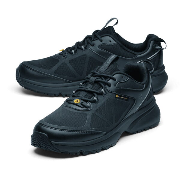 231306 SFC Beltra Low Shoes3 De SFC Beltra Low Shoes zijn ontworpen voor stijl en prestaties, zowel achter het stuur als tijdens je werkdag. Met een uitneembare gedempte binnenzool en superieure antislipzool bieden deze schoenen comfort en grip. Bestel nu voor duurzame en eigentijdse schoenen! Raadpleeg de spec/tech sheet voor meer informatie. <a title="Maattabel" href="https://dump.dev.newagents.nl/wp-content/uploads/2024/01/231306-SFC-Beltra-Low-Shoes14.pdf" target="_blank" rel="noopener noreferrer"><button><span style="color: #ef471f; font-size: medium;"><strong>Spec/Tech sheet</strong></span></button></a>
