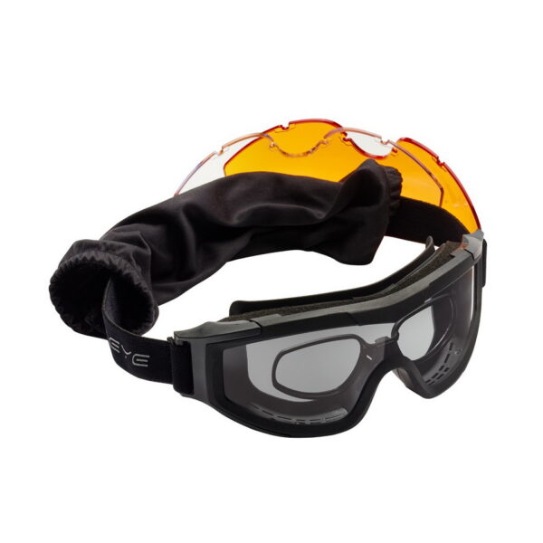 256181 Swiss Eye bril F Tac 18826 Ontdek de veelzijdige SwissEye bril F-Tac #18826 met rook-, oranje- en heldere lenzen voor verschillende omstandigheden. Lichtgewicht en comfortabel, met 100% UV-bescherming en antifog-coating voor helder zicht.