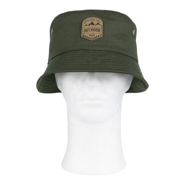 Bucket hat1 Maak kennis met onze lichtgewicht bucket hat, de perfecte metgezel voor elke buitenactiviteit. Gemaakt van 100% katoen, combineert deze hoed duurzaamheid met comfort. Het strakke design en de ventilatie-openingen zorgen voor een stijlvol en ademend hoofddeksel dat je hoofd effectief beschermt tegen de zon. Deze bucket hat is ideaal voor zowel ontspannende wandelingen als avontuurlijke ontdekkingstochten. Het lichte materiaal en het praktische ontwerp maken het een onmisbare accessoire voor iedereen die graag tijd buiten doorbrengt.