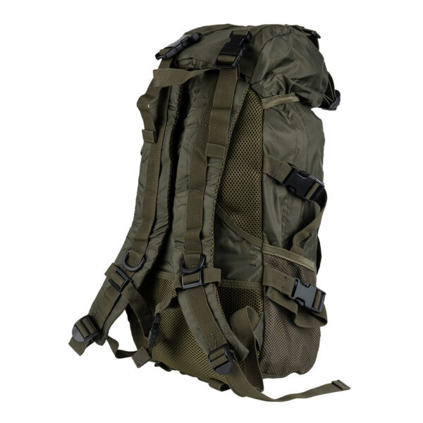 Parachute tas 8 rugtas commando3 De <strong>Parachute tas 8 / rugtas commando</strong> is een robuuste en stijlvolle rugtas, gemaakt van 100% duurzaam nylon. Deze tas is geïnspireerd op de uitrusting van commando's, compleet met een echte parachutesluiting ter decoratie. Of je nu op zoek bent naar een praktische tas voor dagelijks gebruik, outdoor activiteiten, of gewoon een stoere toevoeging aan je collectie, deze rugtas biedt de perfecte combinatie van functionaliteit en stijl. &nbsp;